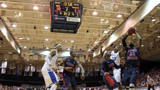 Colonials legend 'lucky' to flee Ukraine during war, cherishes Kentucky upset 10 years later taken in Altoona, Pa. (Robert Morris)